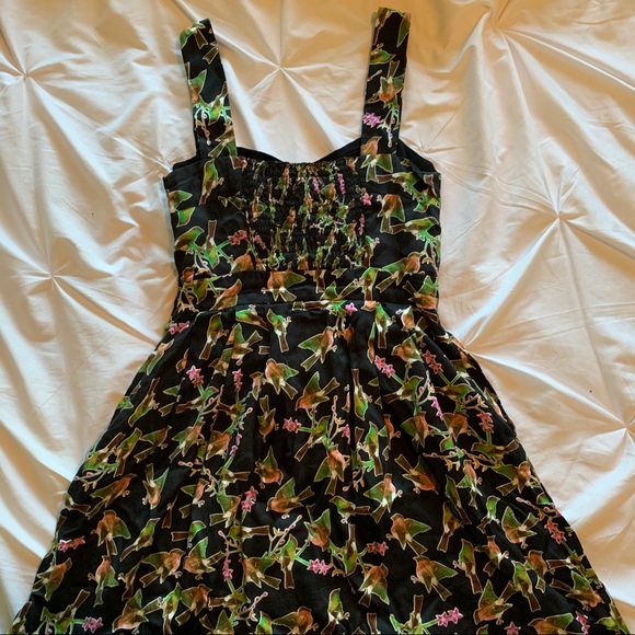Bird pattern dress with pockets - Picture 2 of 6